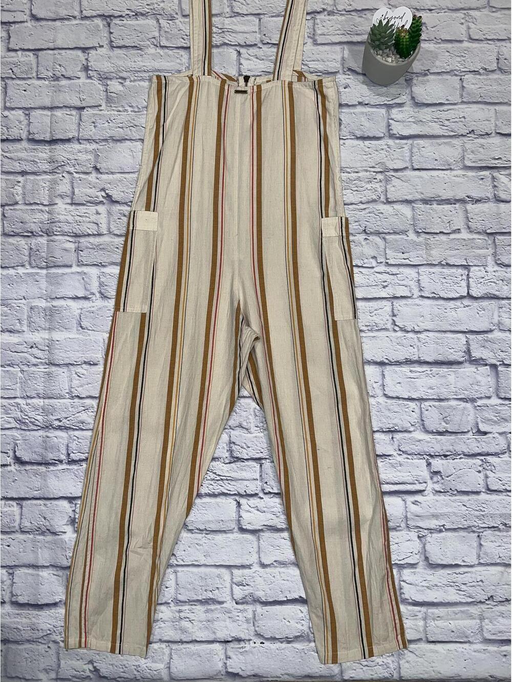 BILLABONG Jumpsuit size small - Picture 6 of 9